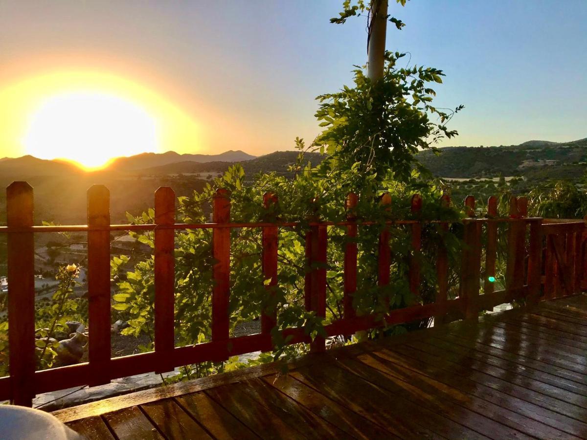 Exclusive Nirvana yurts Glamping Kato Drys Exterior foto