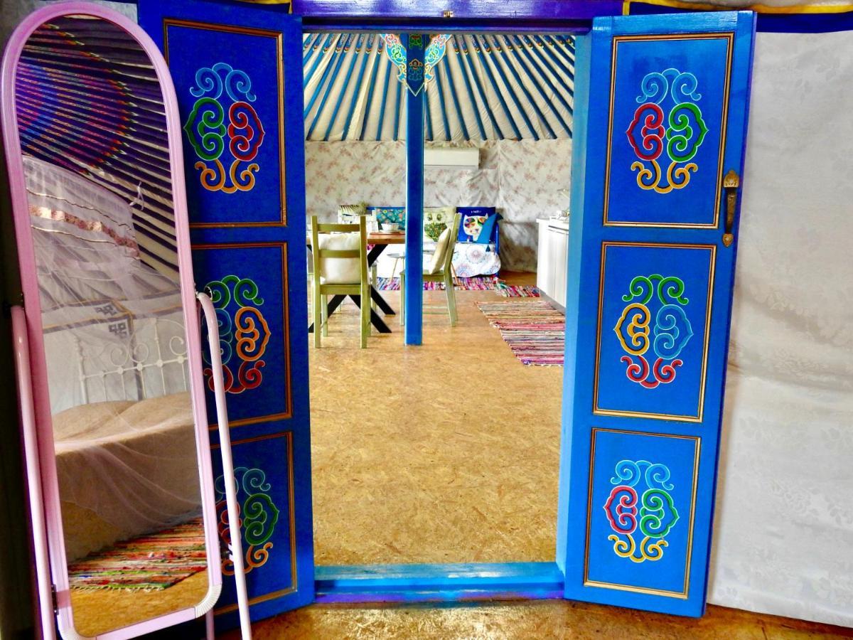 Exclusive Nirvana yurts Glamping Kato Drys Exterior foto